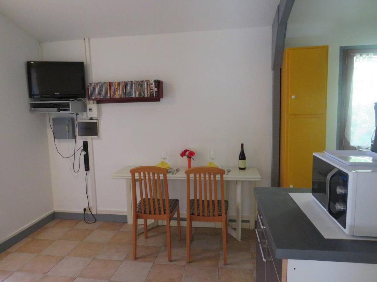Petit Chalet Cosy Sarlat Bagian luar foto